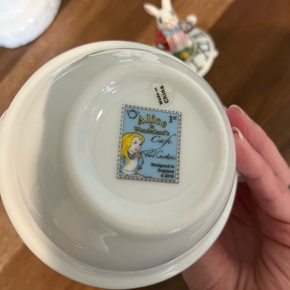 Alice in Wonderland tea set by Paul Cardew - Picture 3 of 8